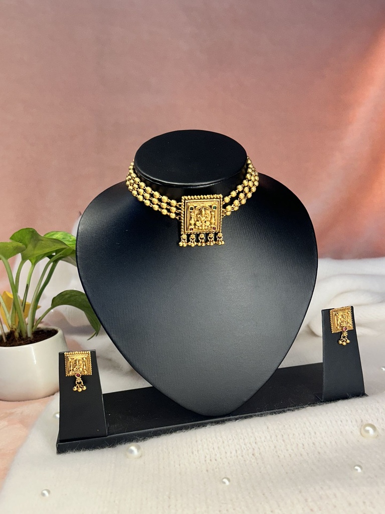 Antique Choker Earring Combo (Three-layer Gold-Square design)