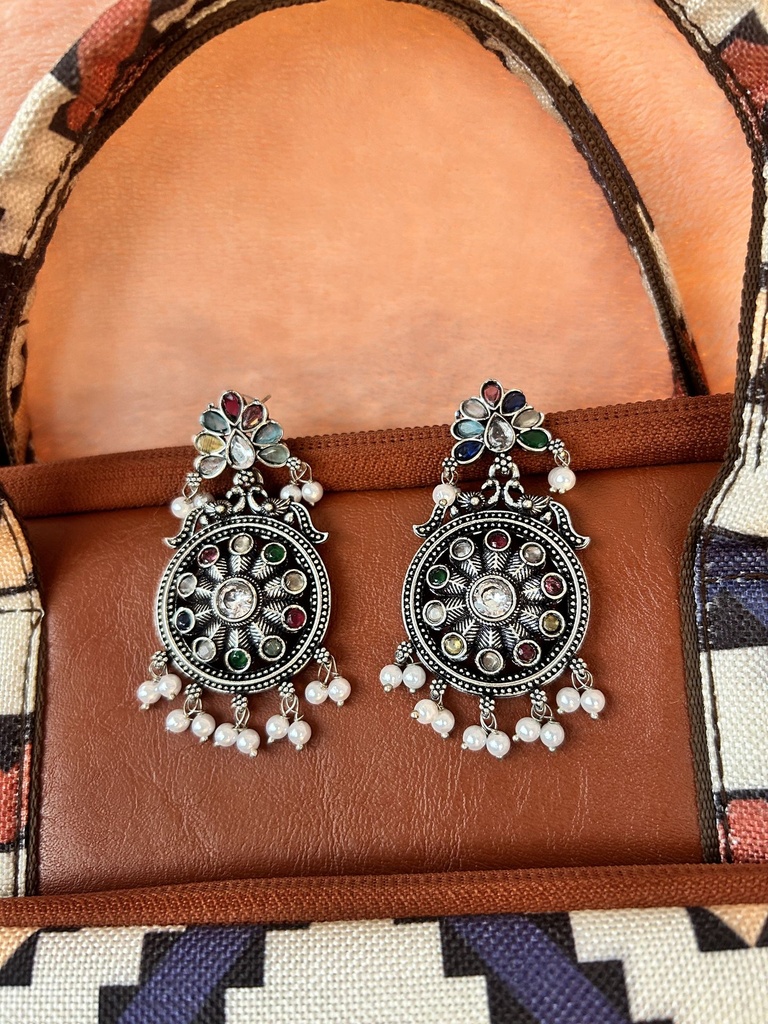 Earring Black metal Design