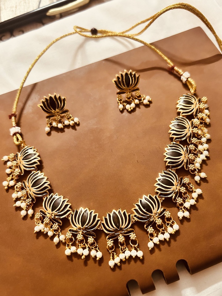 Necklace + Earring Combo (Lotus Design)