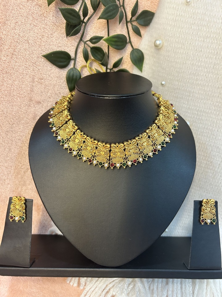 [AZ-N011] Antique Lotus Lakshmi Necklace