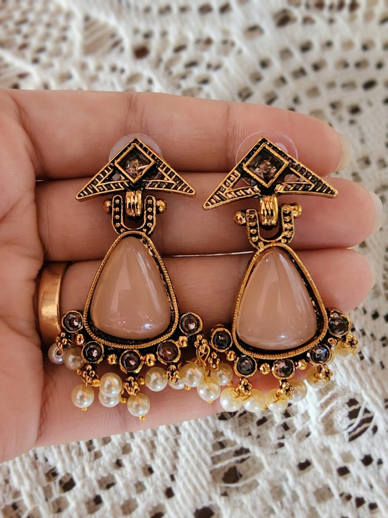 Exotic Pink Stone Alloy Earring